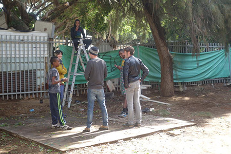 Being together: Presentations, conversations and encounters